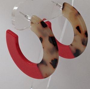 Simply Mahari Jewelry - Red and Leopard Grain Hoop Earrings Simply Mahari Jewelry - Red and Leopard Grain Hoop Earrings